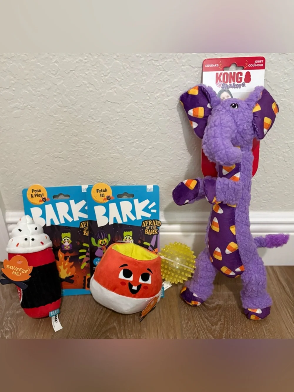 4 - HALLOWEEN DOG TOYS - BARK - KONG - JOLLY RANCHER - MULTI SIZE NEW NWT LOT 4